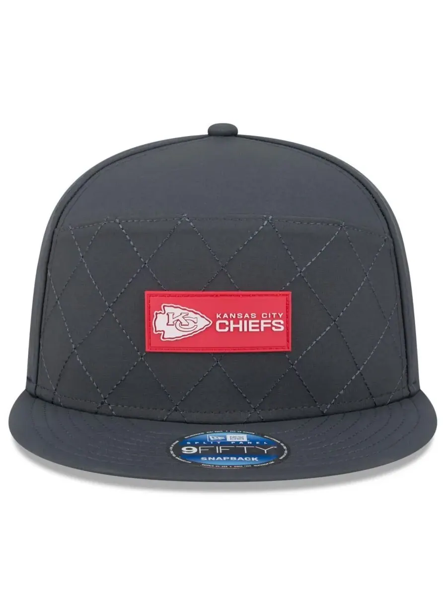 New Era Мужская бейсболка 9FIFTY Snapback угольного цвета с раздельными панелями, посвященная — изображение 2 из 4