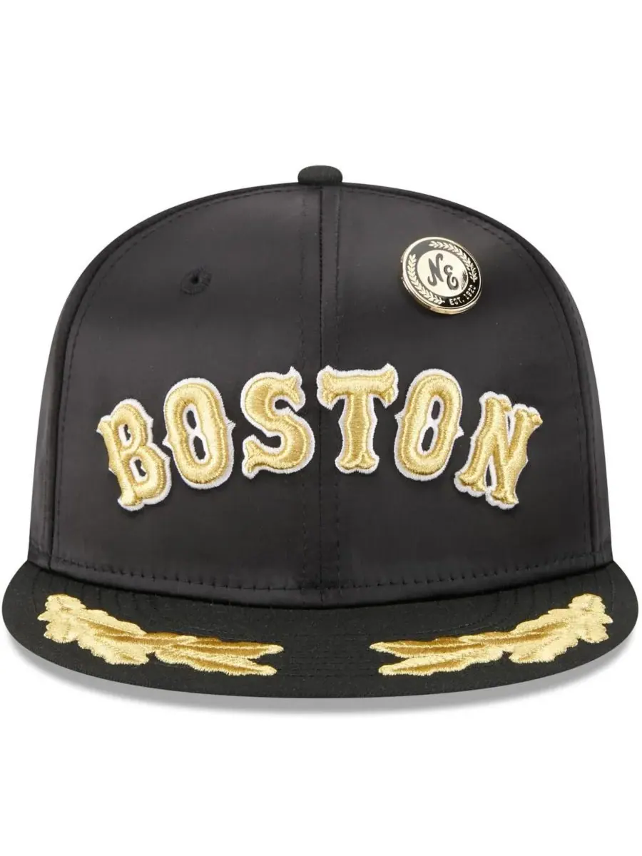 New Era Мужская черная бейсболка Boston Red Sox 2025 59FIFTY Day Gold Leaf 59FIFTY Fitted Hat — изображение 2 из 4, черный