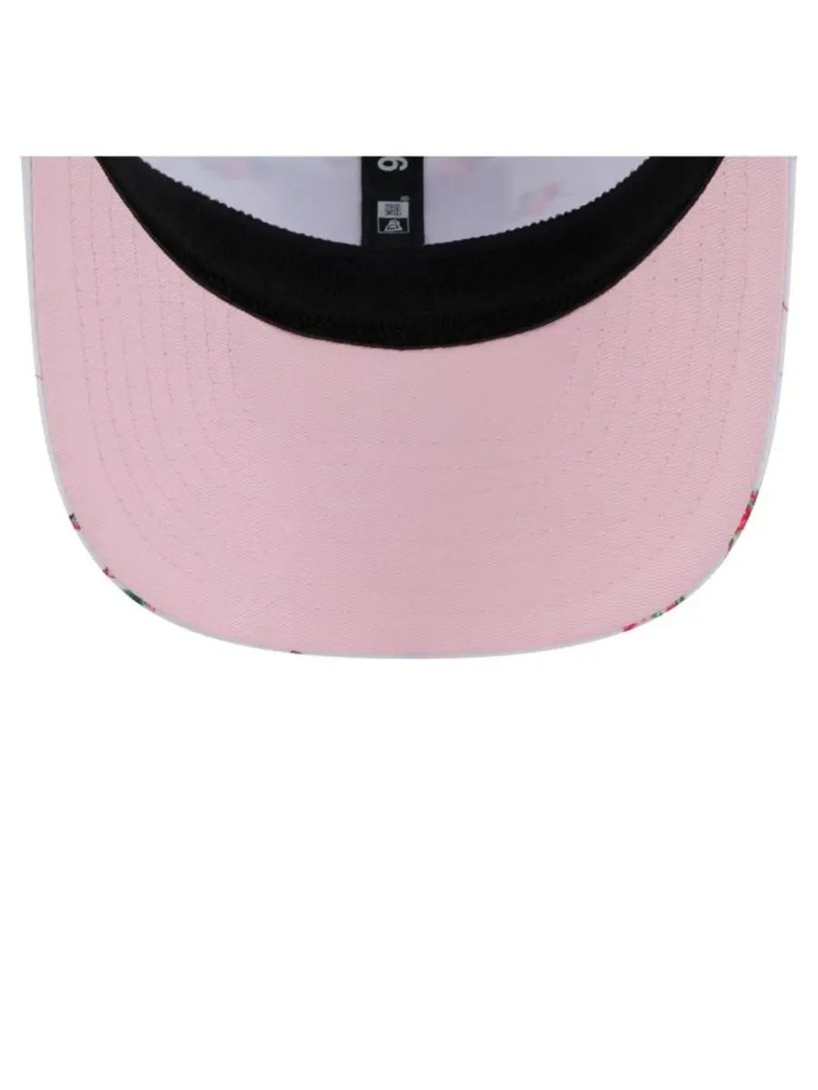 New Era Мужская белая кепка Las Vegas Raiders Adventure Flamingo Pattern 9SEVENTY с эластичными — изображение 2 из 5, белый