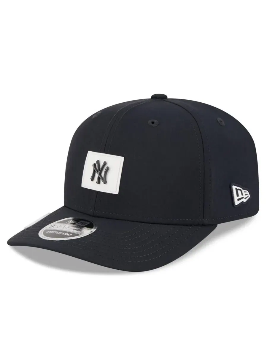 Кепка New York Yankees 2026 Clubhouse 9SEVENTY New Era — изображение 1 из 4, темно-синий
