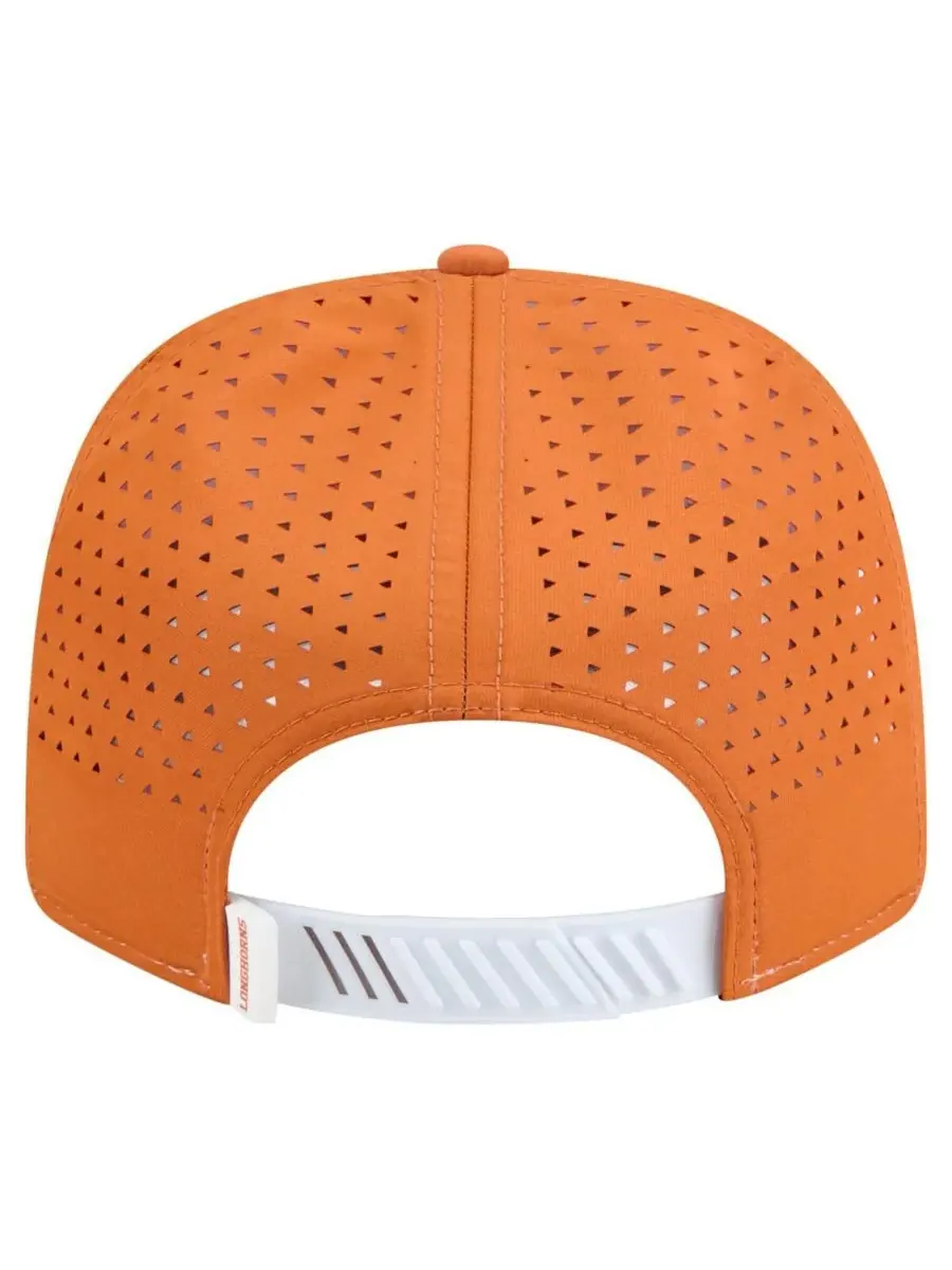 New Era Мужская белая/оранжевая бейсболка Texas Longhorns с перфорированной нашивкой, регулируемая — изображение 4 из 4