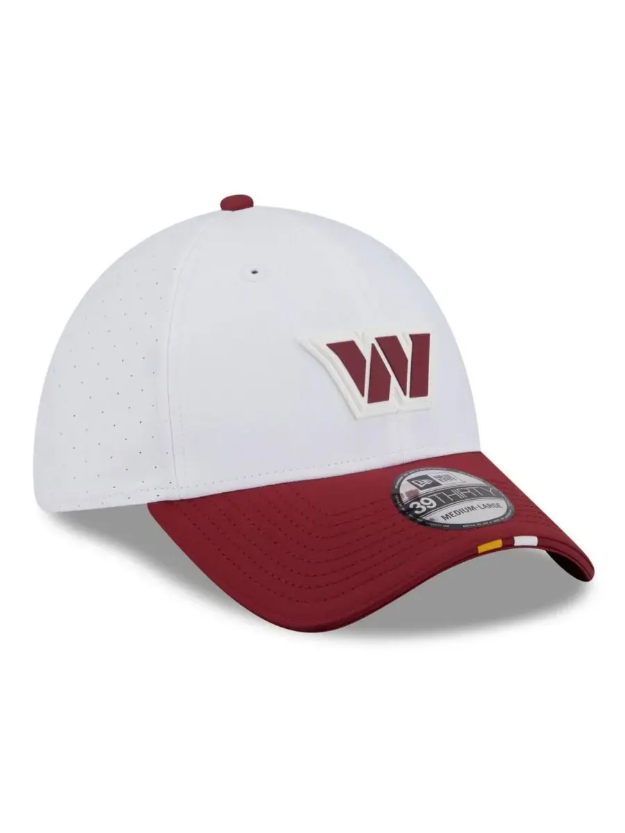 New Era Мужская бело-бордовая кепка Washington Commanders 39THIRTY Flex Hat для тренировочного — изображение 2 из 4