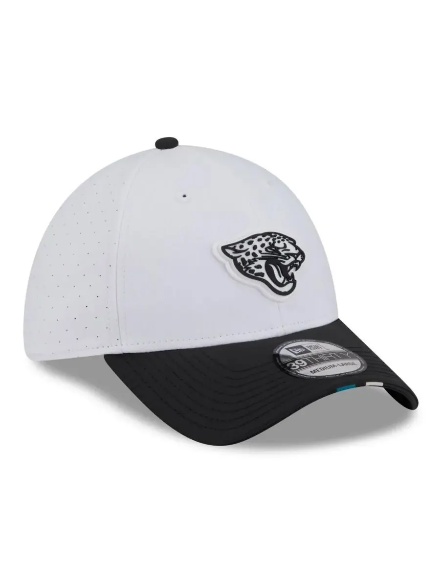 New Era Мужская бело-черная кепка Jacksonville Jaguars 2025 NFL Training Camp 39THIRTY Flex Hat — изображение 2 из 4