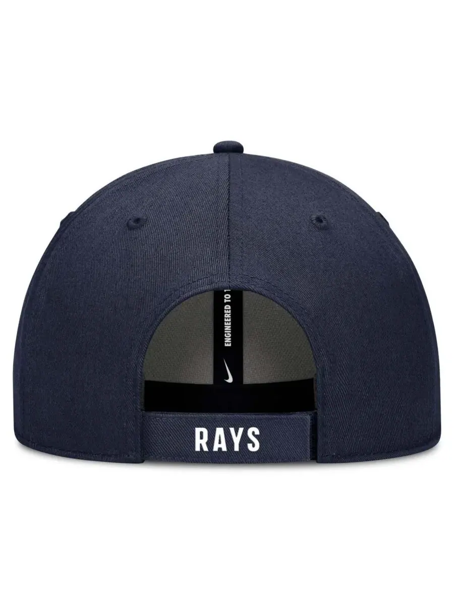 Nike Мужская регулируемая бейсболка Tampa Bay Rays Club белого/темно-синего цвета — изображение 4 из 4, белый темно-синий