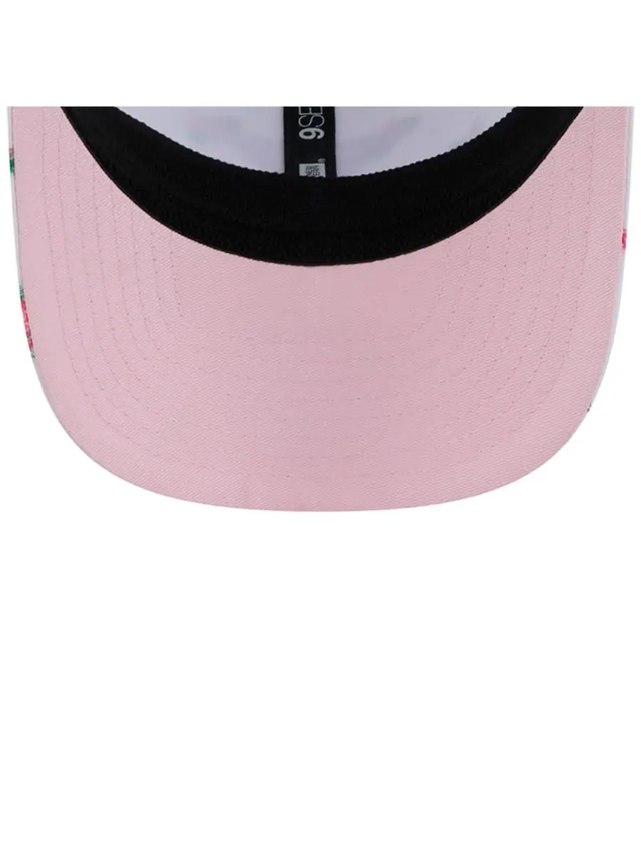 New Era Мужская белая кепка Dallas Cowboys Adventure Flamingo Pattern 9SEVENTY с эластичными — изображение 2 из 5, белый