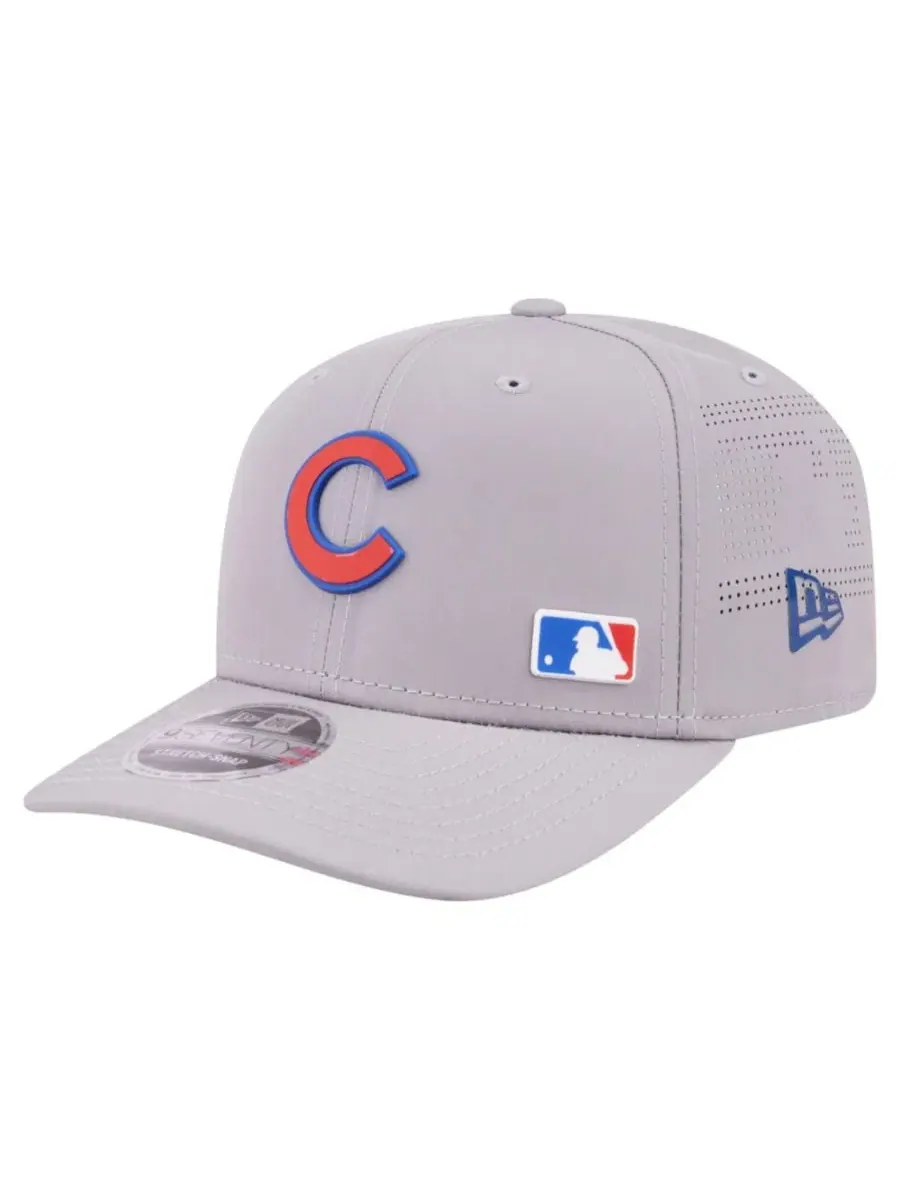 Кепка с полукруглым козырьком, лазерная перфорация, Chicago Cubs New Era — изображение 1 из 5, серый