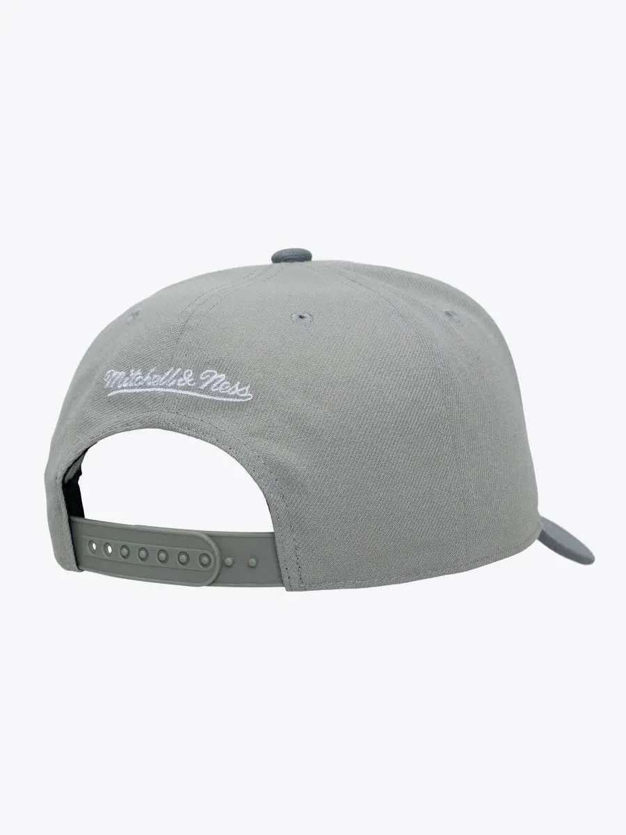 Кепка-снапбек с высокой тульей Thunderstorm Head Coach Pro Crown Mitchell & Ness — изображение 3 из 3, серый