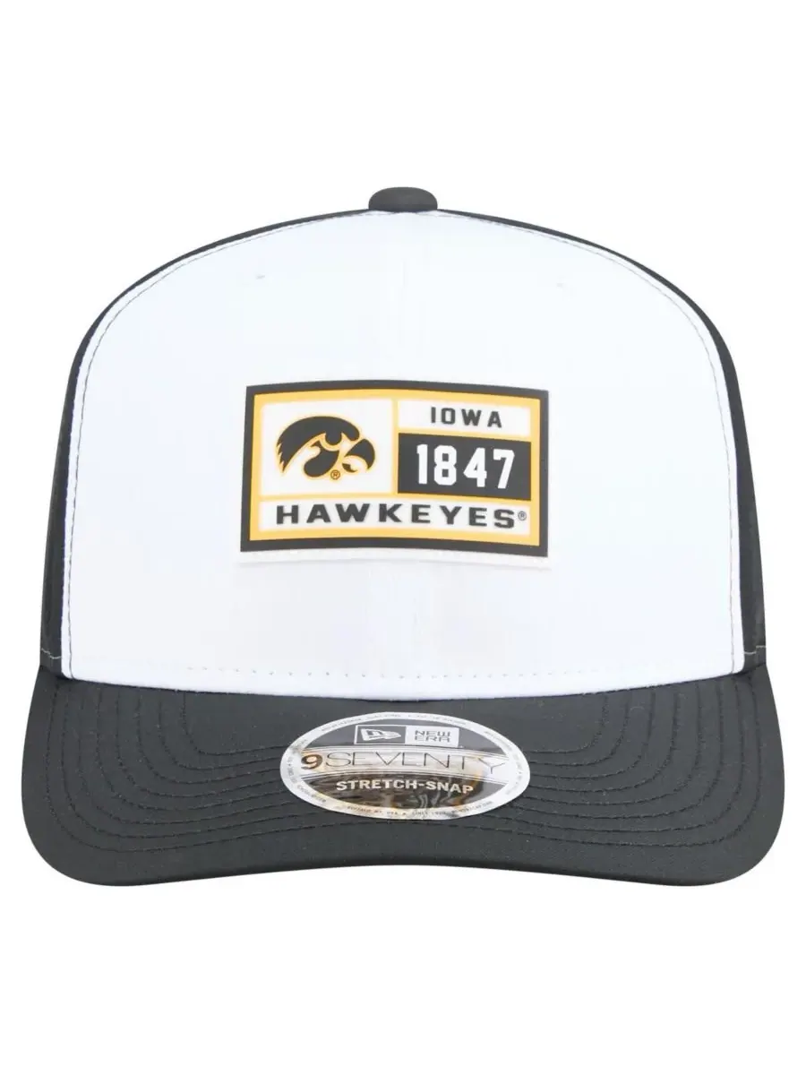New Era Мужская бело-черная кепка Iowa Hawkeyes с перфорированной нашивкой, регулируемая по высоте — изображение 5 из 5