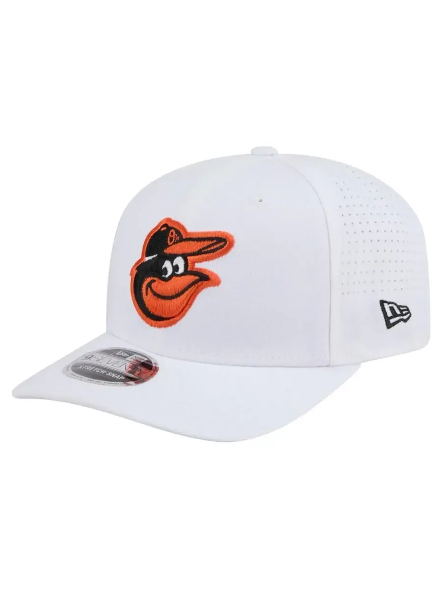New Era Мужская белая регулируемая бейсболка Baltimore Orioles COOLERA 9SEVENTY — изображение 1 из 4, белый