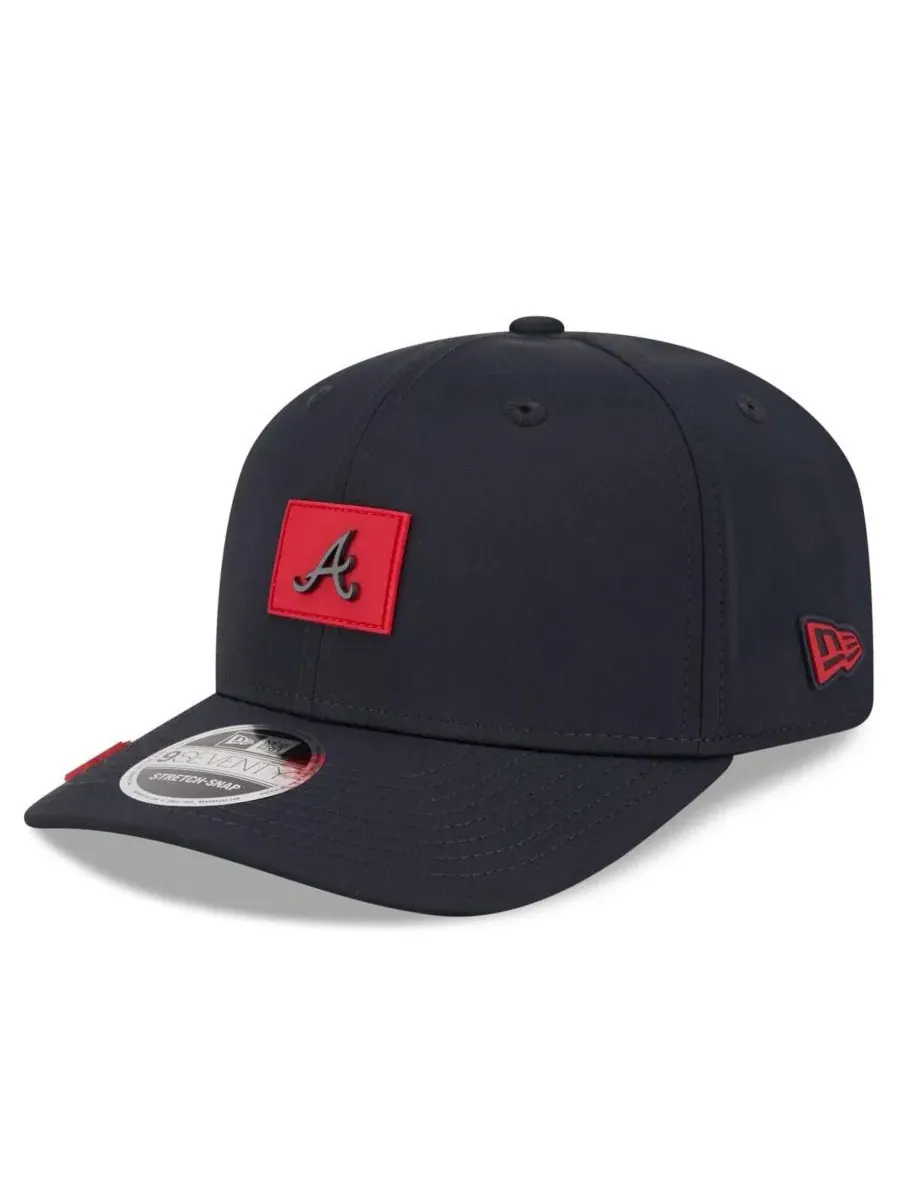 Кепка с полуизогнутым козырьком Atlanta Braves 2026 Clubhouse 9SEVENTY New Era — изображение 1 из 5, темно-синий