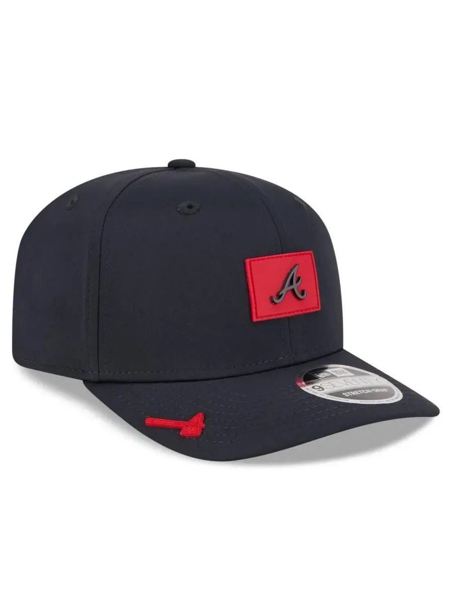 Кепка с полуизогнутым козырьком Atlanta Braves 2026 Clubhouse 9SEVENTY New Era — изображение 3 из 5, темно-синий