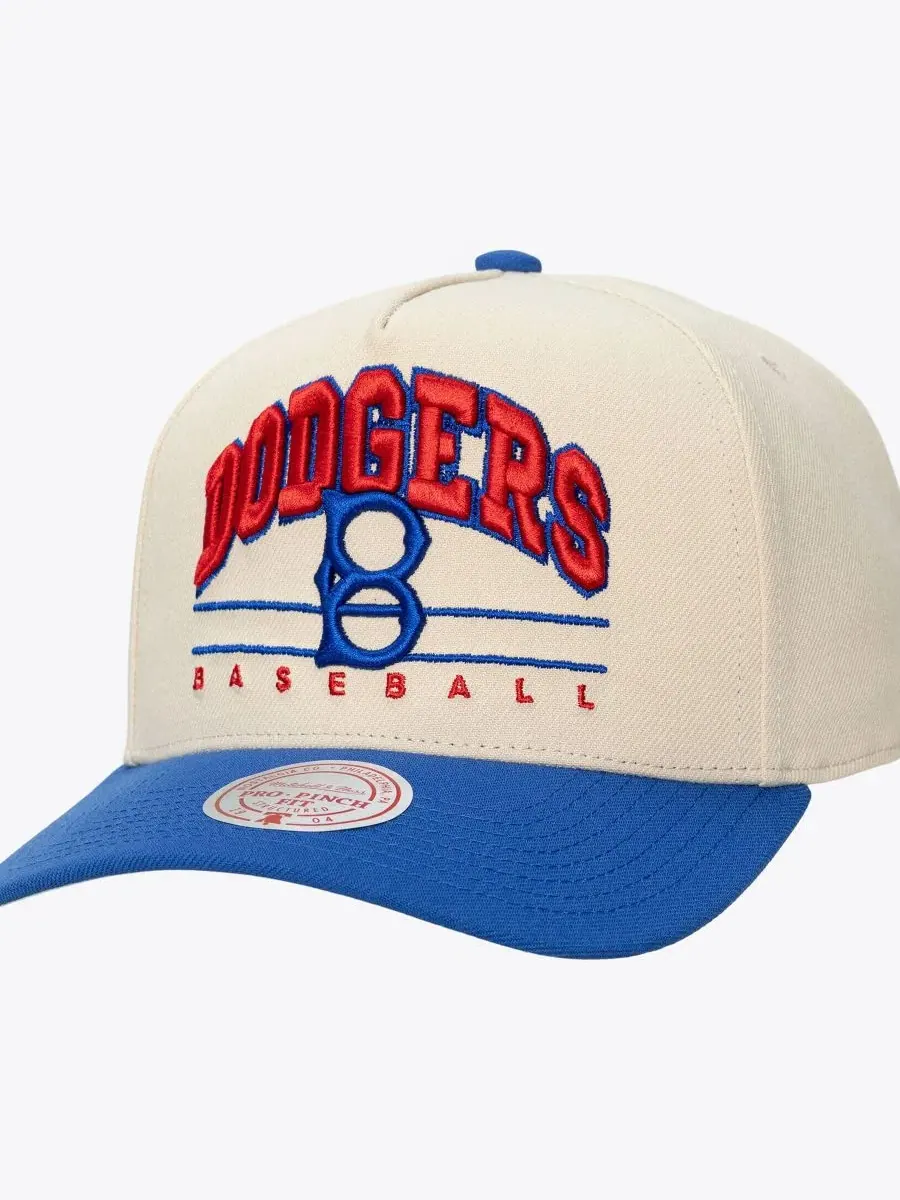 Бейсболка Brooklyn Dodgers Retro Arch Pro Pinch Mitchell & Ness — изображение 1 из 3, бежевый