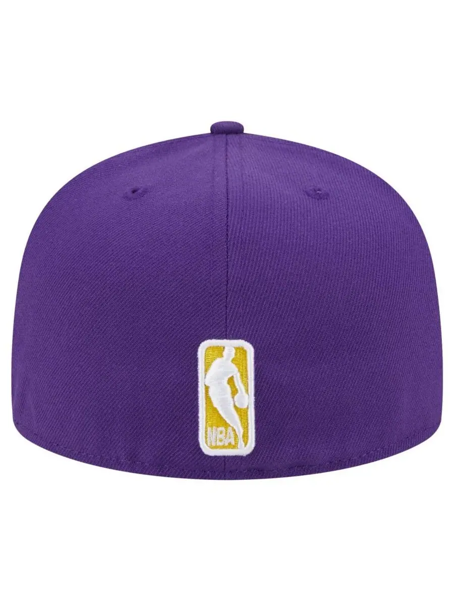 New Era Мужская фиолетовая кепка Los Angeles Lakers Sport Night Script Sided 59FIFTY — изображение 3 из 5, фиолетовый