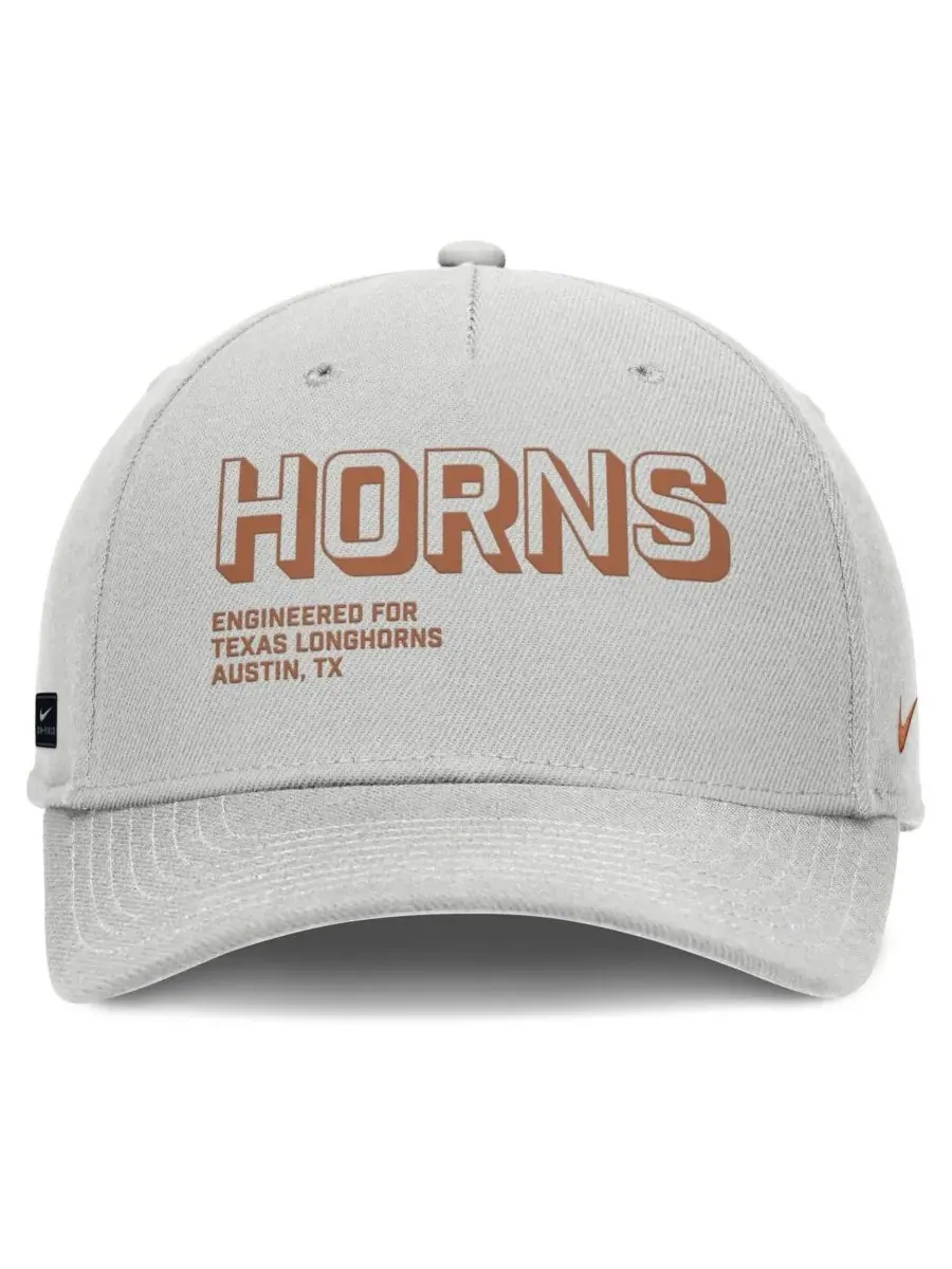 Nike Мужская серая бейсболка Texas Longhorns 2025 Sideline Dust с регулируемой высотой и зауженным — изображение 3 из 4