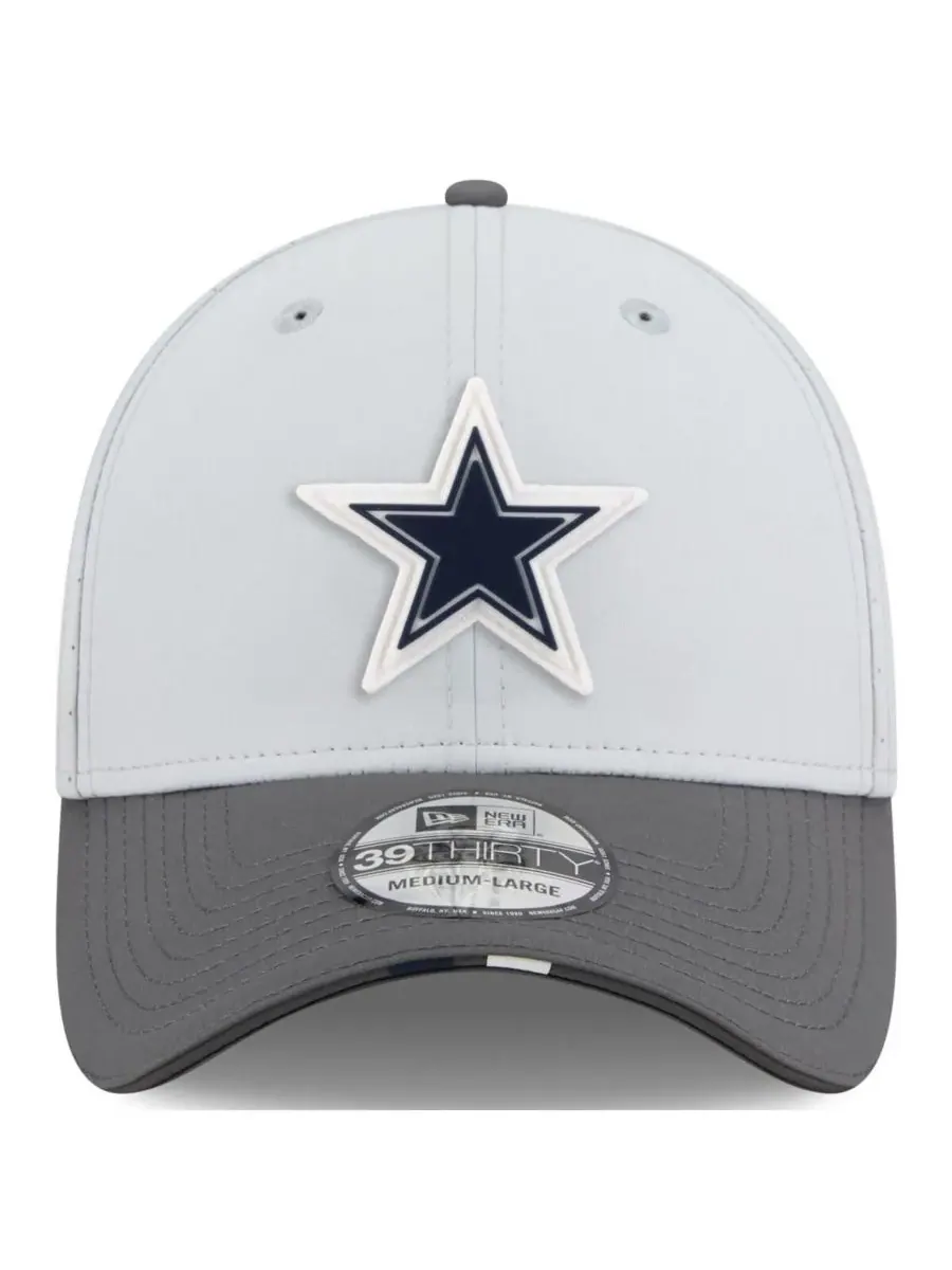 New Era Мужская серо-графитовая кепка Dallas Cowboys 2025 NFL Training Camp 39THIRTY Flex Hat — изображение 2 из 4