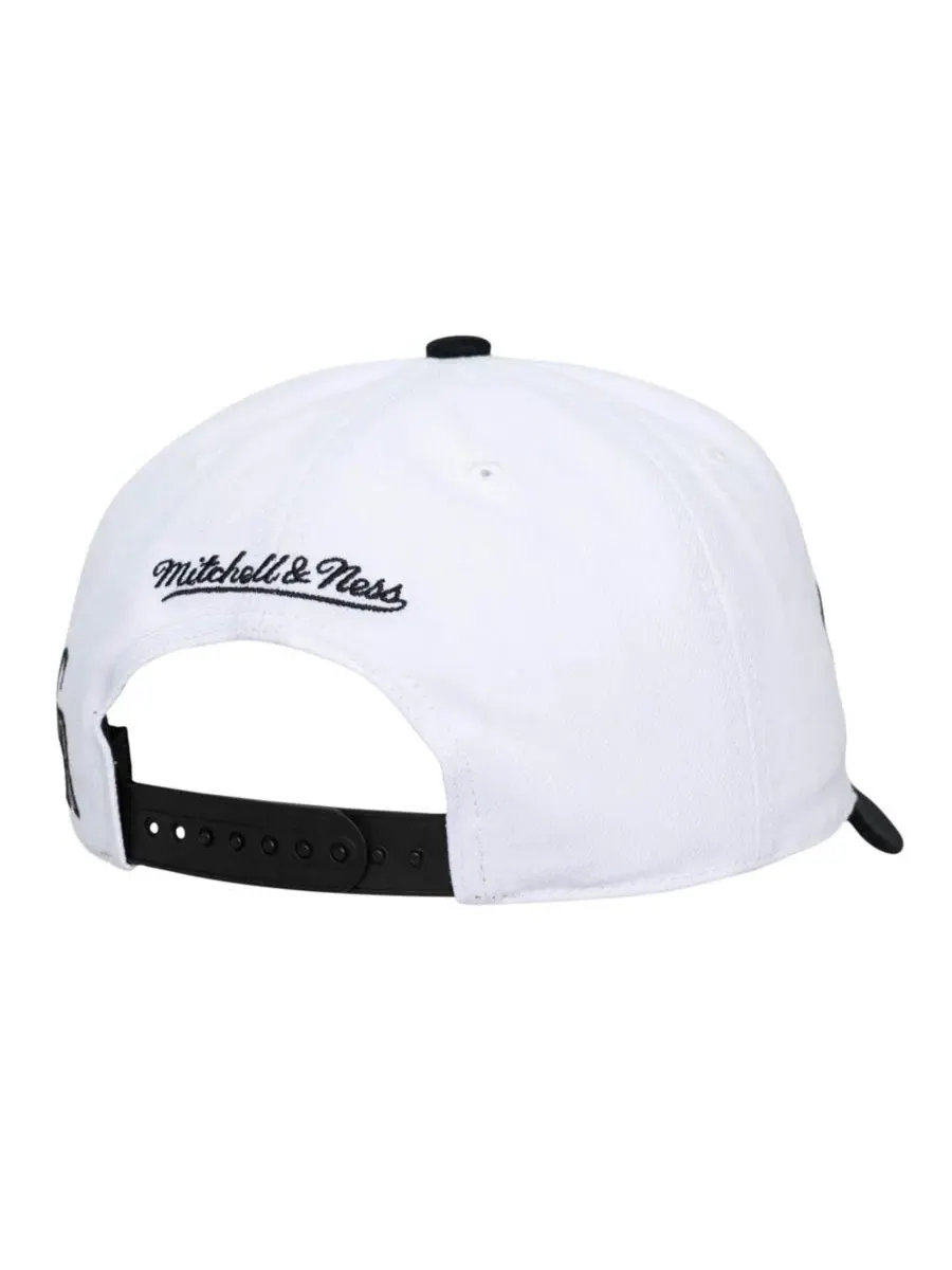 Кепка с вышивкой XL Script Pro Crown Mitchell & Ness — изображение 3 из 5, белый черный