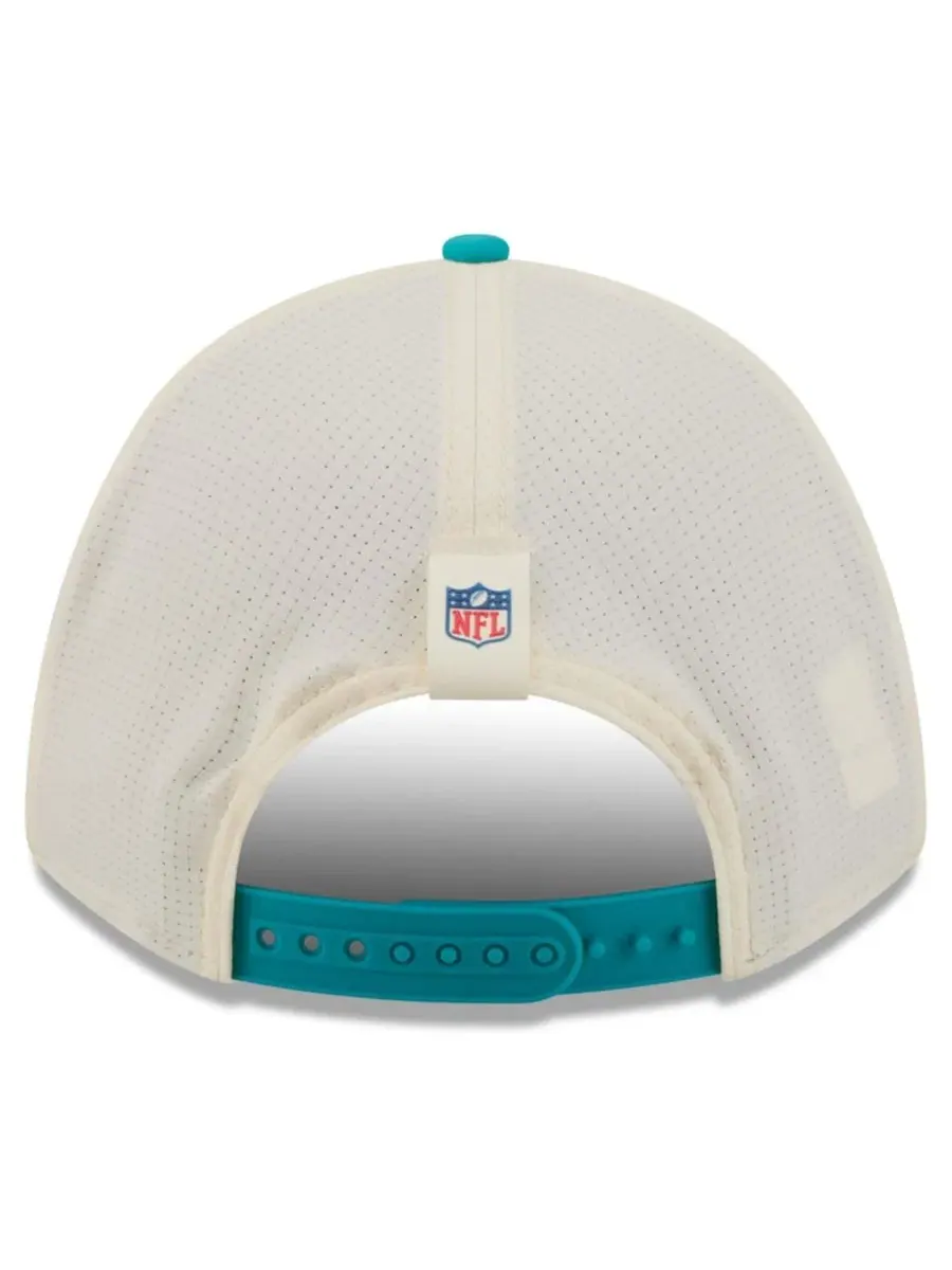 Кепка с принтом Miami Dolphins 2026 NFL Training Camp 9FORTY Adjustable Hat New Era — изображение 3 из 4, кремовый голубой
