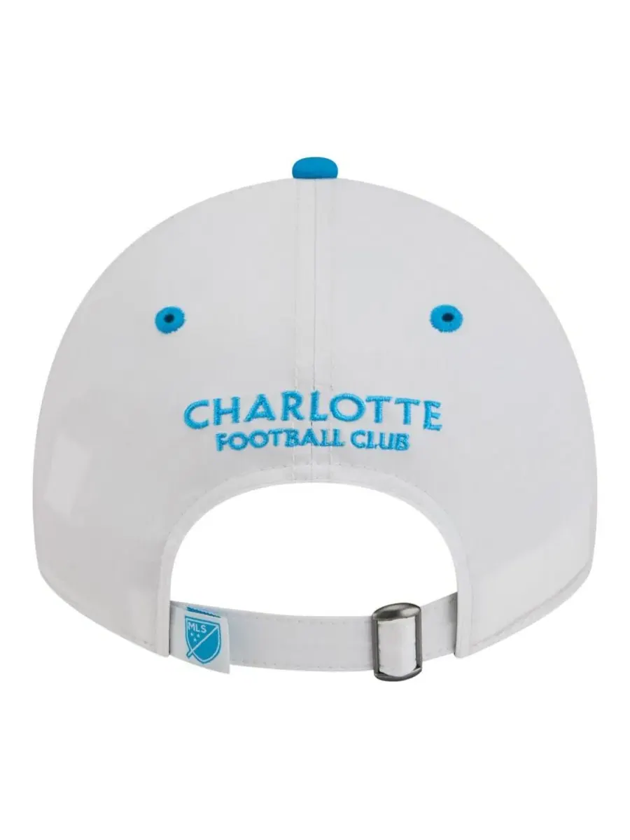 Кепка New Era с вышивкой Charlotte FC — изображение 2 из 4, белый синий
