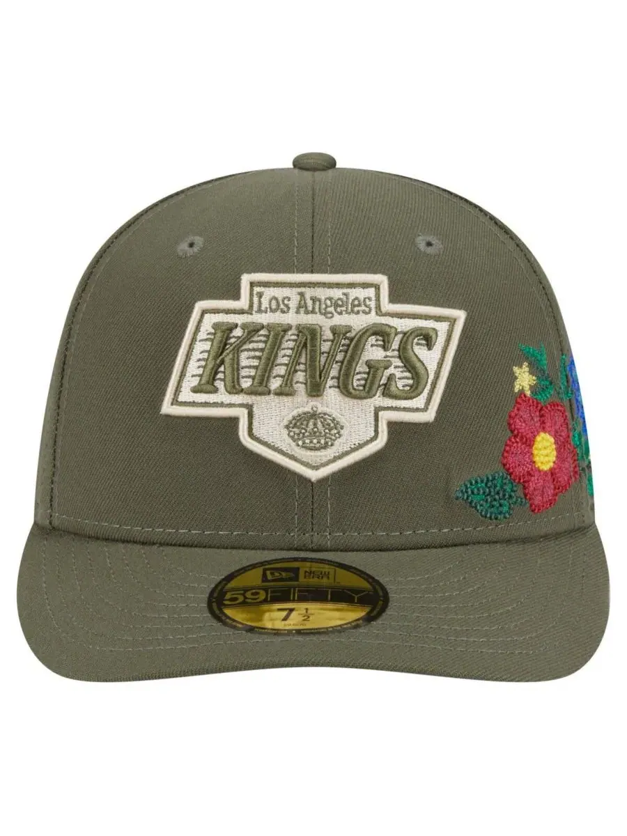 New Era Мужская кепка 59FIFTY оливкового цвета с цветочным принтом в тон, с символикой Los Angeles — изображение 2 из 4