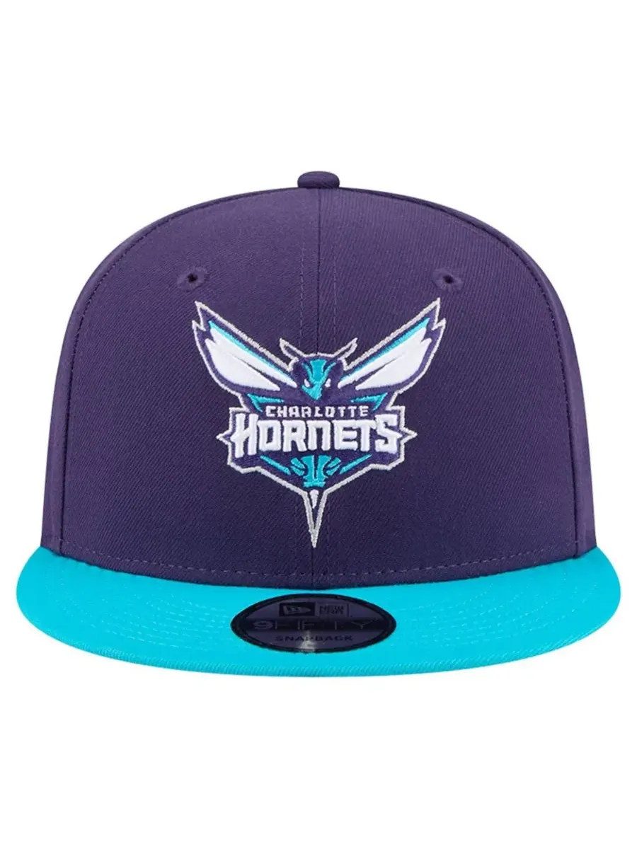 Бейсболка New Era Charlotte Hornets Two-Tone 9FIFTY Snapback — изображение 2 из 5, фиолетовый