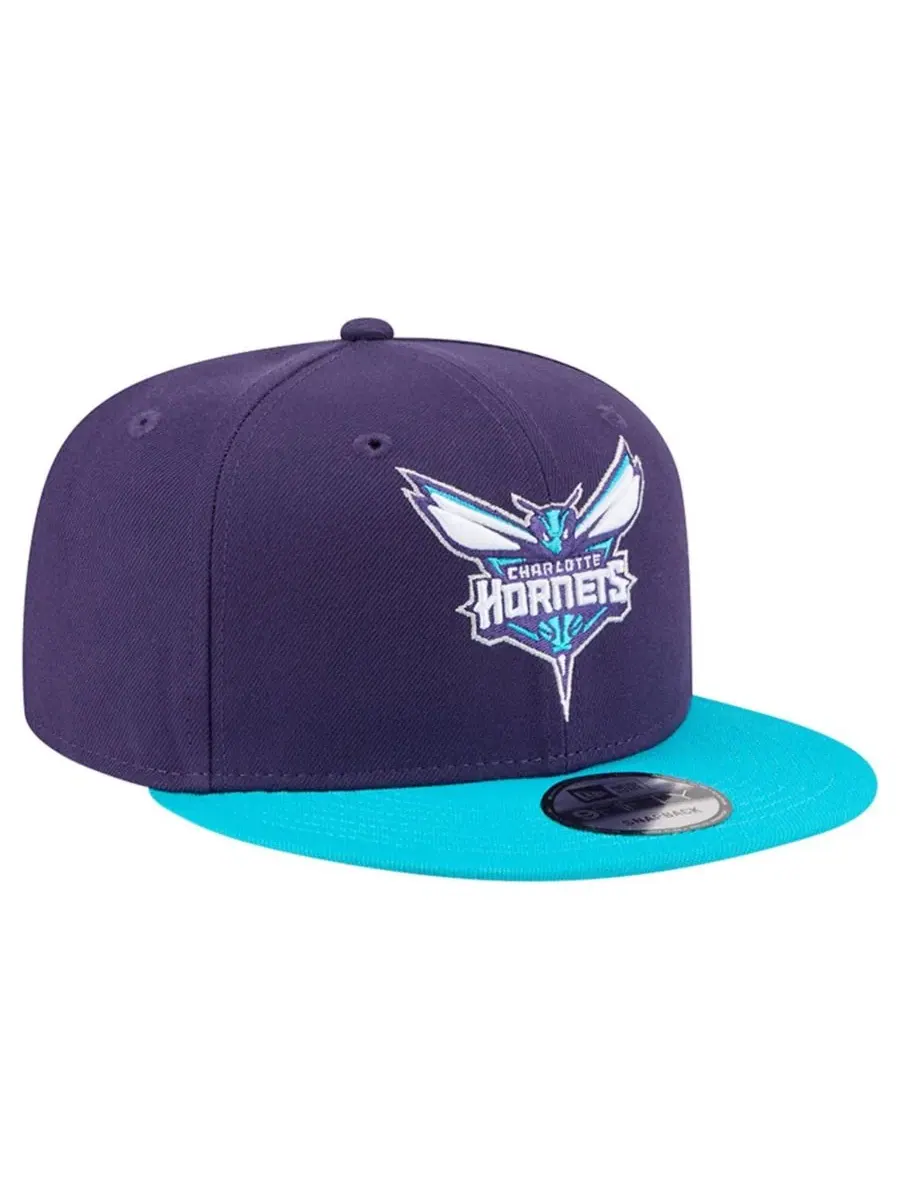 Бейсболка New Era Charlotte Hornets Two-Tone 9FIFTY Snapback — изображение 3 из 5, фиолетовый