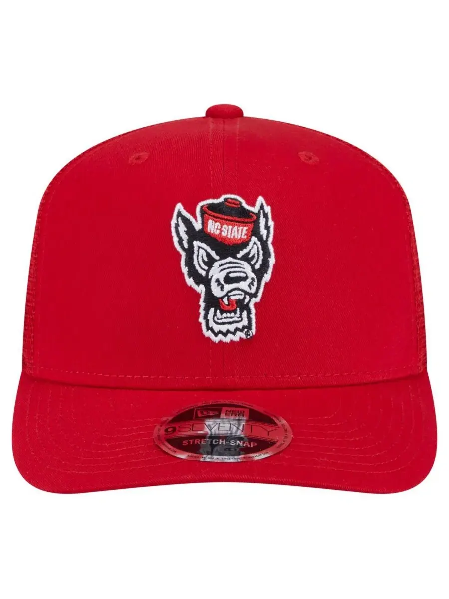 Кепка-тракер с вышивкой NC State Wolfpack 9SEVENTY New Era — изображение 2 из 4, красный
