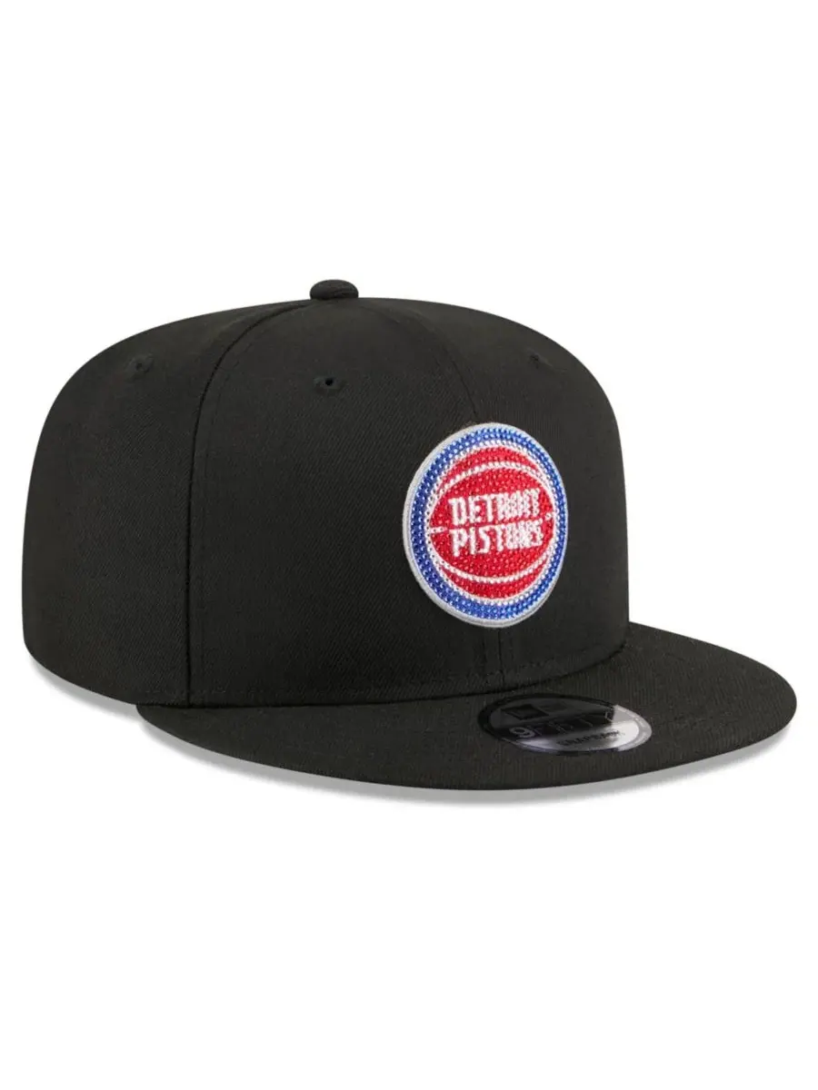 Кепка-снэпбек с принтом Detroit Pistons, модель 2026 NBA Draft Crystal 9FIFTY New Era — изображение 4 из 5, черный