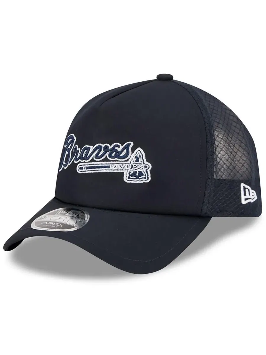 Кепка с вышитым логотипом Atlanta Braves 2026 Batting Practice Alternate Apex 9FORTY New Era — изображение 1 из 4
