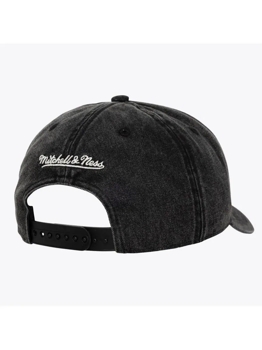 Бейсболка с высокой тульей и вышивкой San Diego Padres Snow Block Pro Crown Mitchell & Ness — изображение 2 из 2
