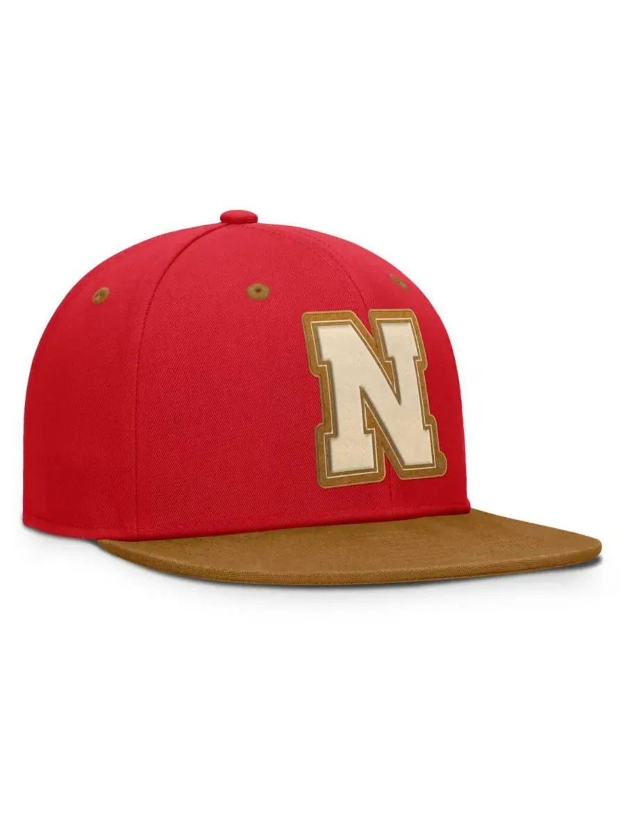 Fanatics Мужская бейсболка Noboa цвета ало-коричневый с символикой команды Nebraska Huskers — изображение 3 из 4