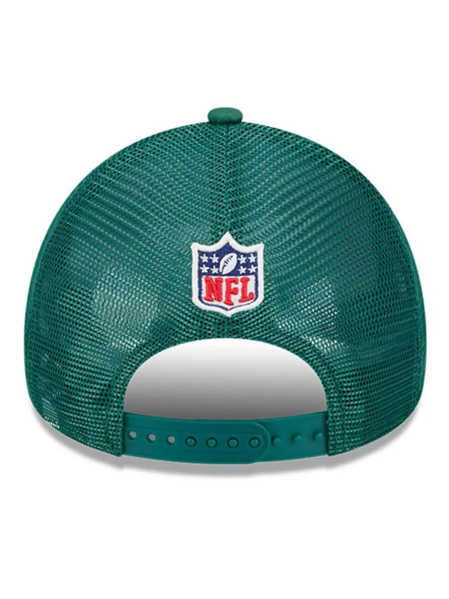 New Era Мужская регулируемая кепка-тракер New York Jets 2024 Sideline Historic 9FORTY A-Frame — изображение 2 из 4, зеленый