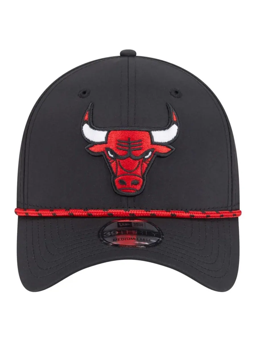 New Era Мужская черная кепка Chicago Bulls Featherweight Poly Rope Flex 39Thirty — изображение 3 из 5, черный