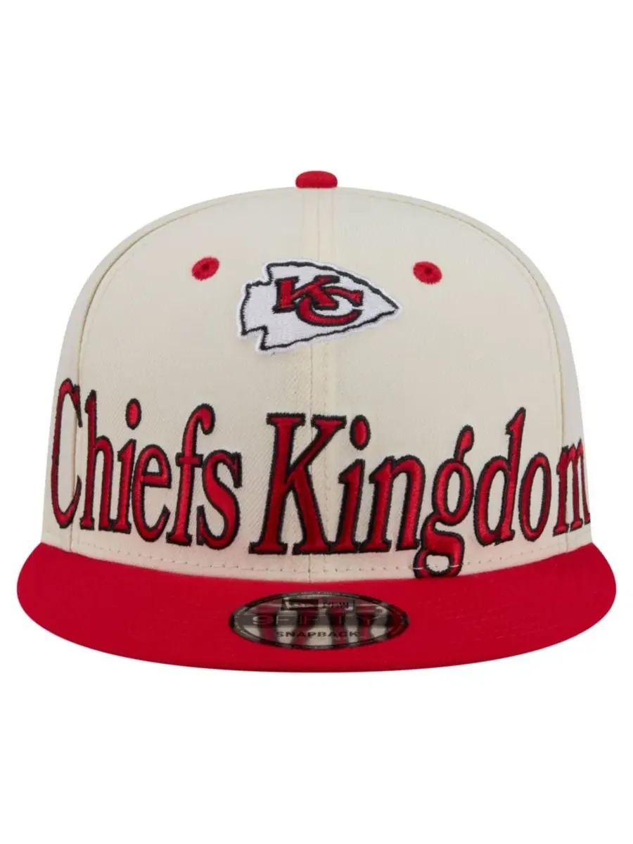 Кепка с принтом Kansas City Chiefs Oversized Slogan 9FIFTY New Era — изображение 2 из 7, бежевый