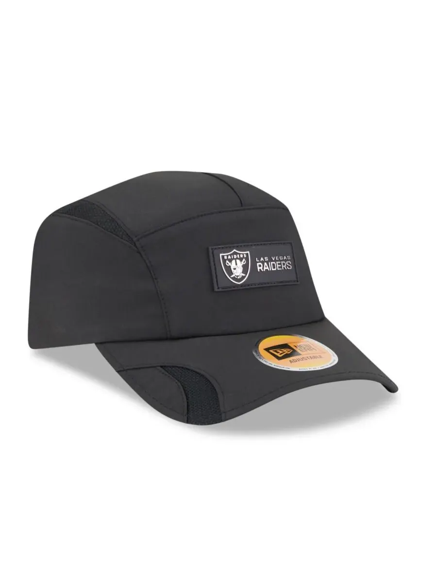 New Era Мужская черная регулируемая кепка Las Vegas Raiders 2025 Sideline Runner — изображение 4 из 5, черный