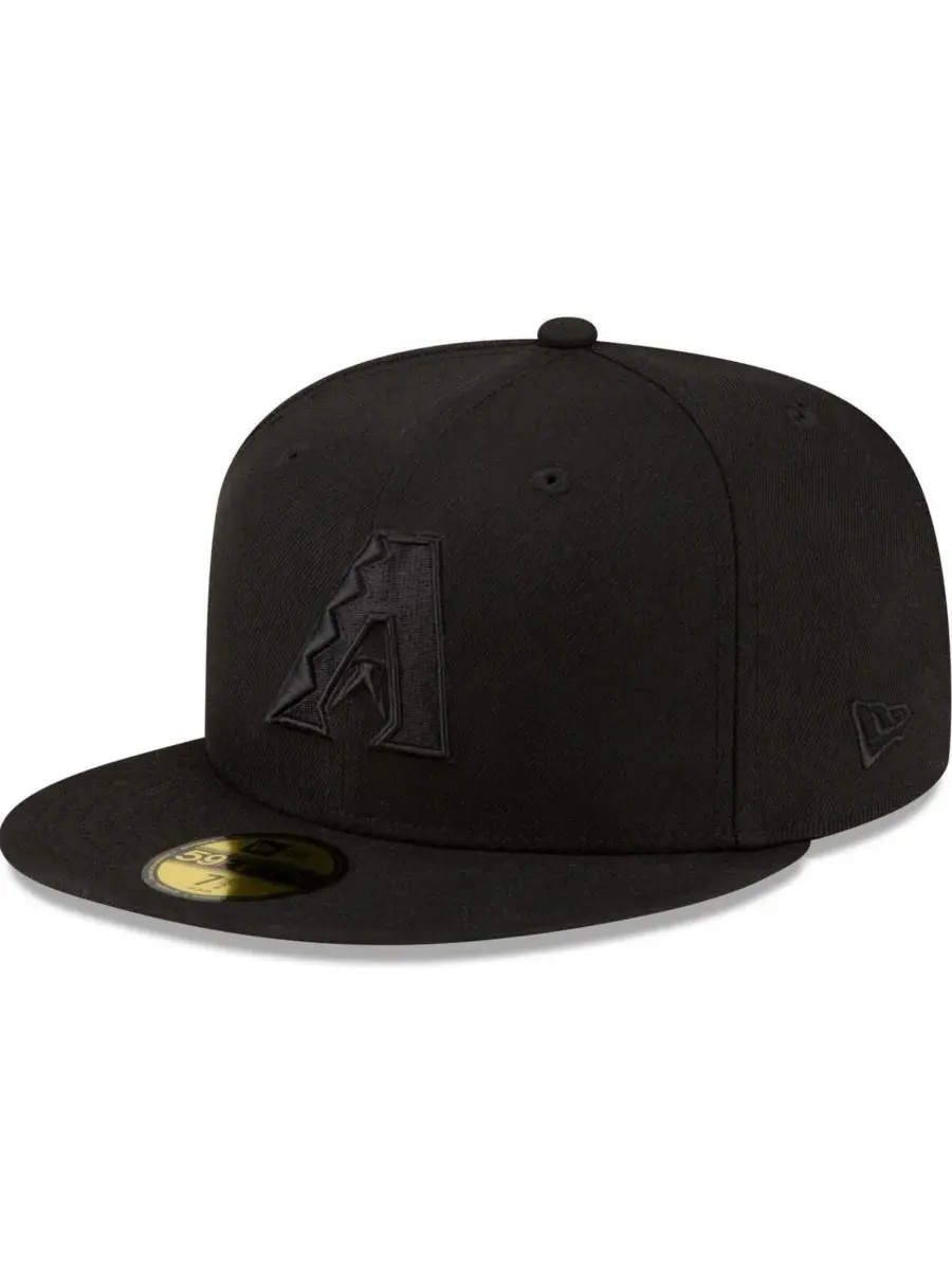 New Era Мужская кепка Arizona Diamondbacks Black on Black 59FIFTY Fitted Hat — изображение 1 из 4, черный
