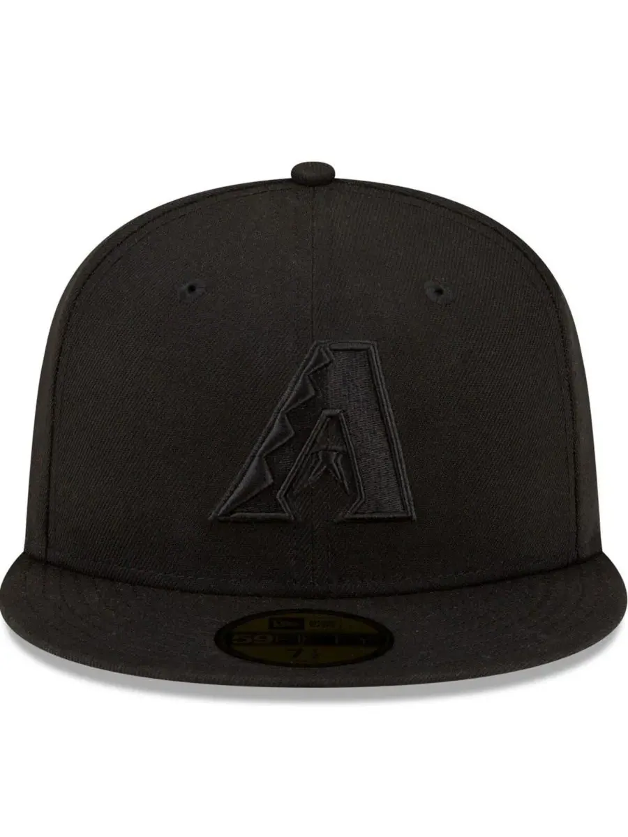 New Era Мужская кепка Arizona Diamondbacks Black on Black 59FIFTY Fitted Hat — изображение 2 из 4, черный