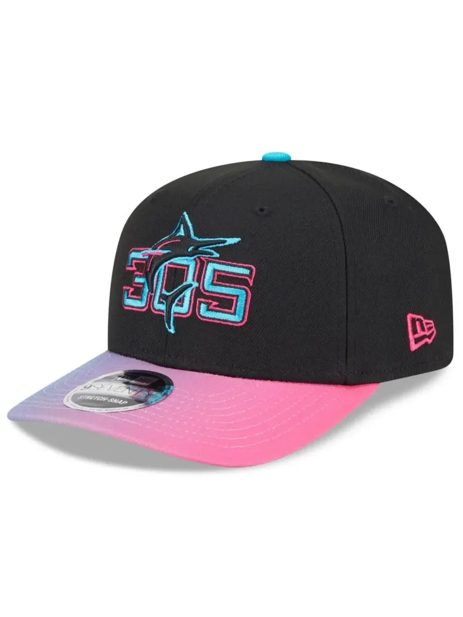 New Era Мужская кепка Miami Marlins 2025 City Connect 9SEVENTY с регулируемым размером — изображение 1 из 4, черный розовый