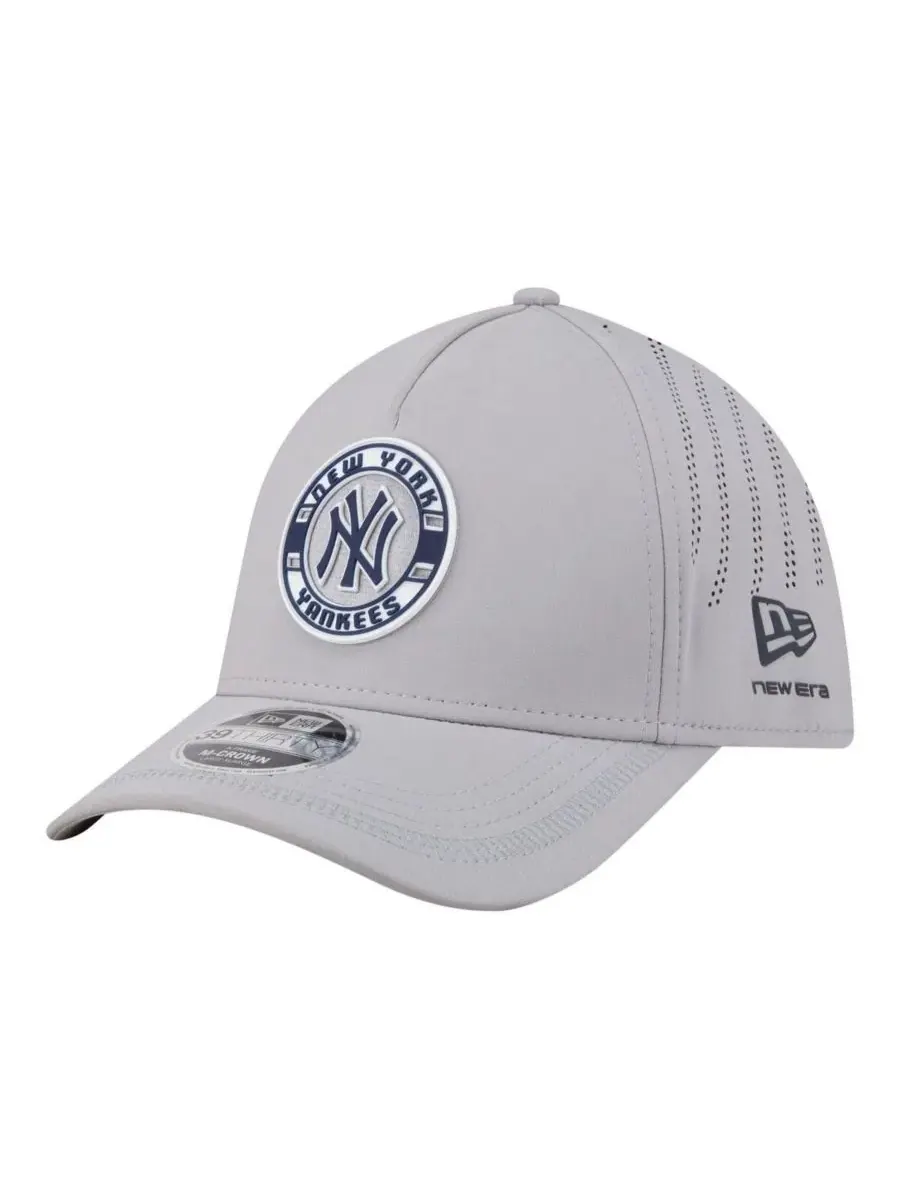 Кепка New York Yankees Patch 39THIRTY A-Frame M-Crown Perforated Flex Hat New Era — изображение 1 из 5, серый