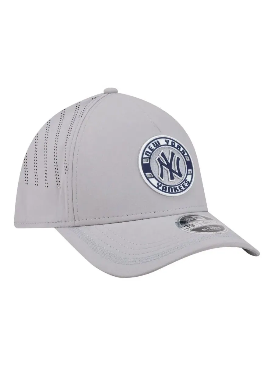 Кепка New York Yankees Patch 39THIRTY A-Frame M-Crown Perforated Flex Hat New Era — изображение 3 из 5, серый