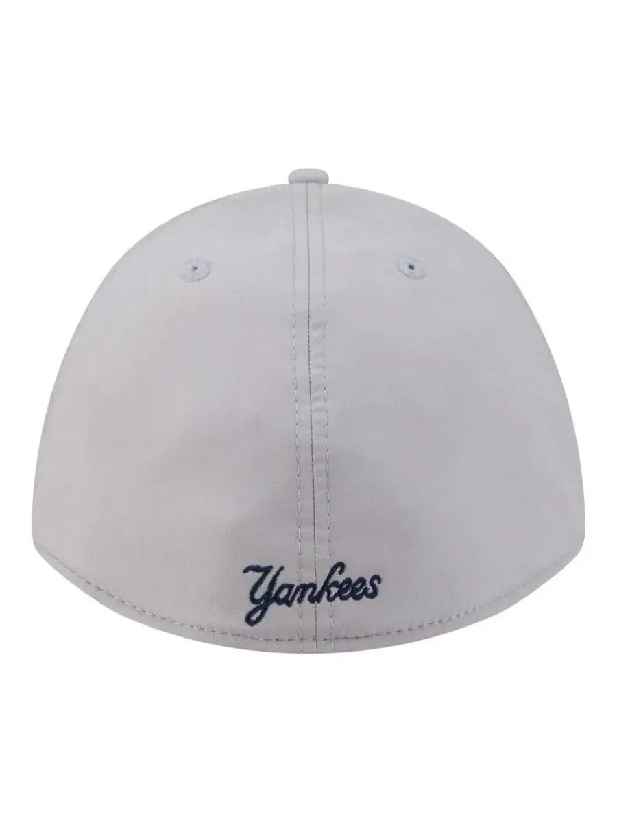 Кепка New York Yankees Patch 39THIRTY A-Frame M-Crown Perforated Flex Hat New Era — изображение 4 из 5, серый