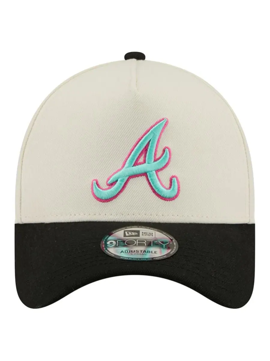 Бейсболка New Era Atlanta Braves Stadium Chrome 9FORTY A-Frame — изображение 2 из 4, бежевый