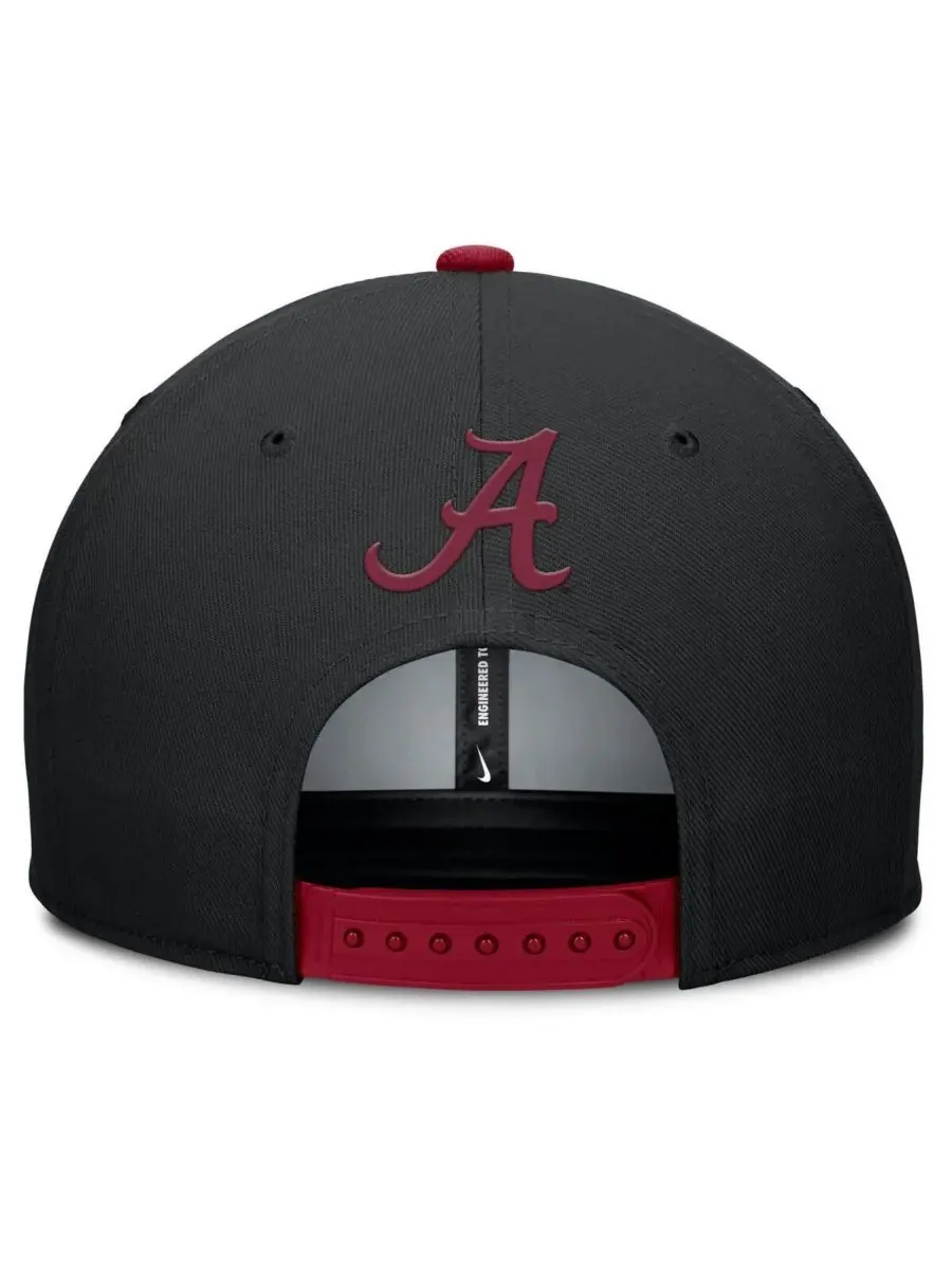 Nike Мужская кепка-снепбэк черного/красного цвета с символикой команды Alabama Crimson Tide 2025 — изображение 4 из 4, черный