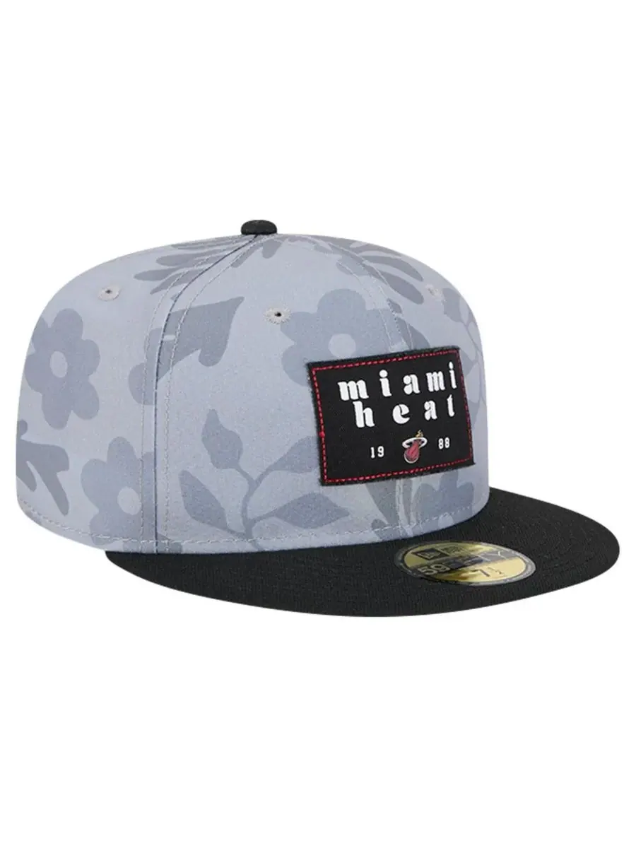 New Era Мужская серая кепка Miami Heat с пальмовыми ветвями, двухцветная, модель 59FIFTY — изображение 4 из 5, серый