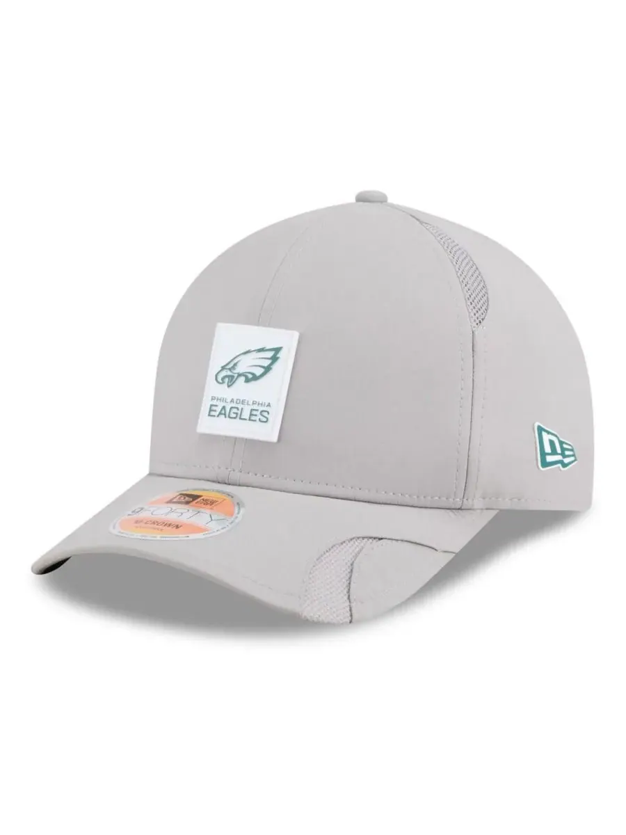 New Era Мужская серая регулируемая кепка Philadelphia Eagles 2025 Sideline M-Crown 9FORTY — изображение 1 из 5, серый