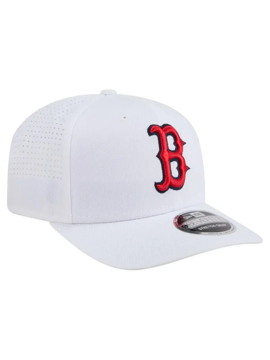 New Era Мужская белая регулируемая кепка Boston Red Sox COOLERA 9SEVENTY — изображение 3 из 4, белый