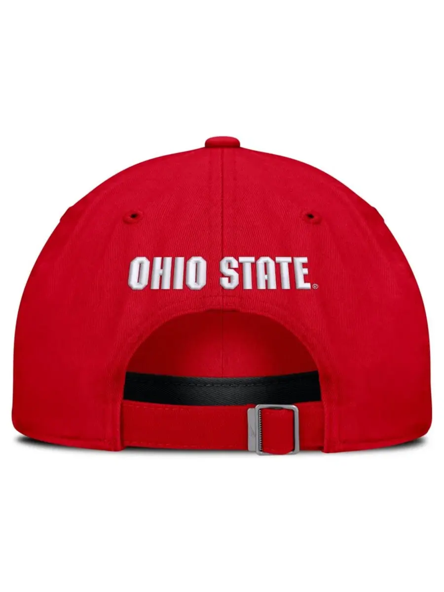Кепка Nike 2026 Sideline Club с вышивкой Ohio State Buckeyes — изображение 2 из 4, алый