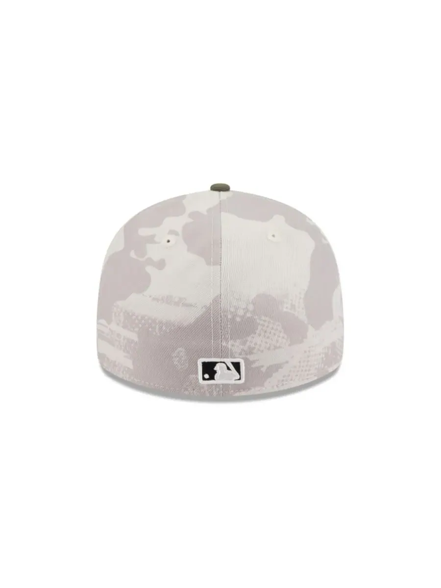 New Era Мужская кепка 59FIFTY Low Profile, светло-бежевого/оливкового цвета, посвященная Дню — изображение 5 из 7