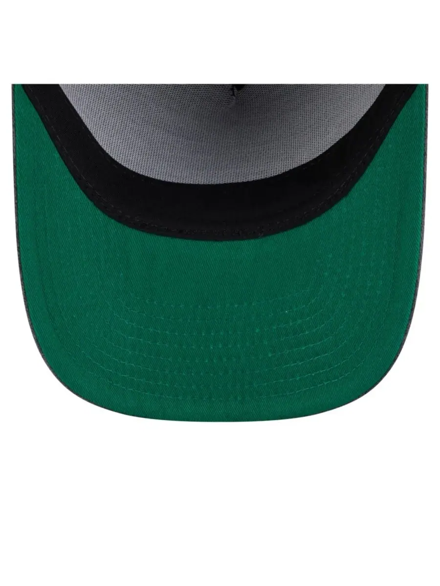 New Era Мужская бейсболка 9FIFTY Snapback цвета угольно-серого цвета с эффектом потертости, модель — изображение 3 из 5