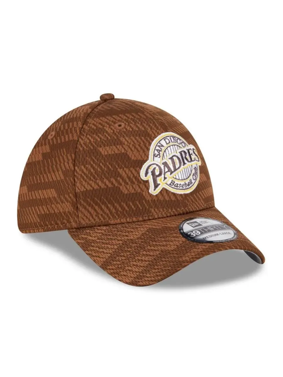 New Era Мужская коричневая бейсболка San Diego Padres 2025 MLB Clubhouse 39THIRTY Flex Hat — изображение 3 из 5, коричневый