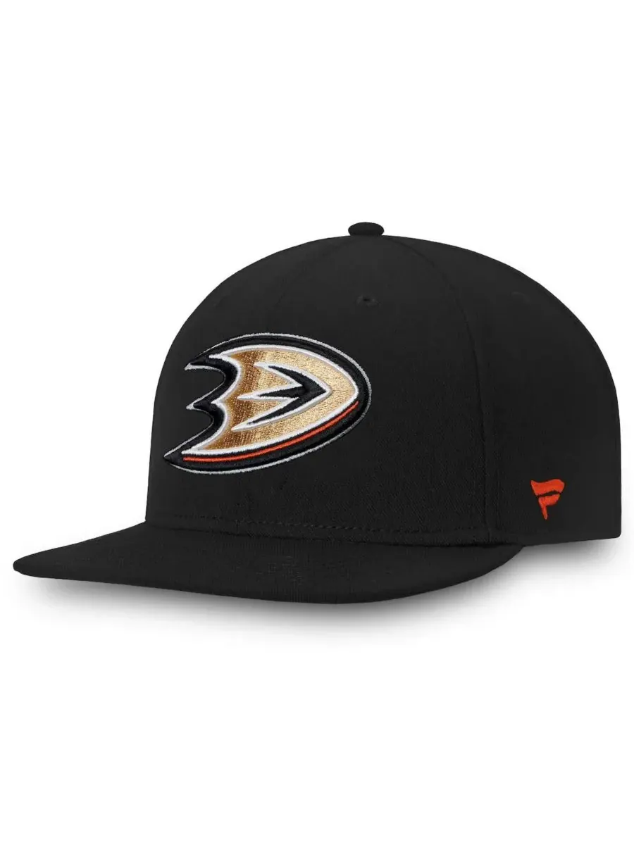 Fanatics Мужская черная бейсболка Anaheim Ducks Core Fitted Hat — изображение 1 из 4, черный